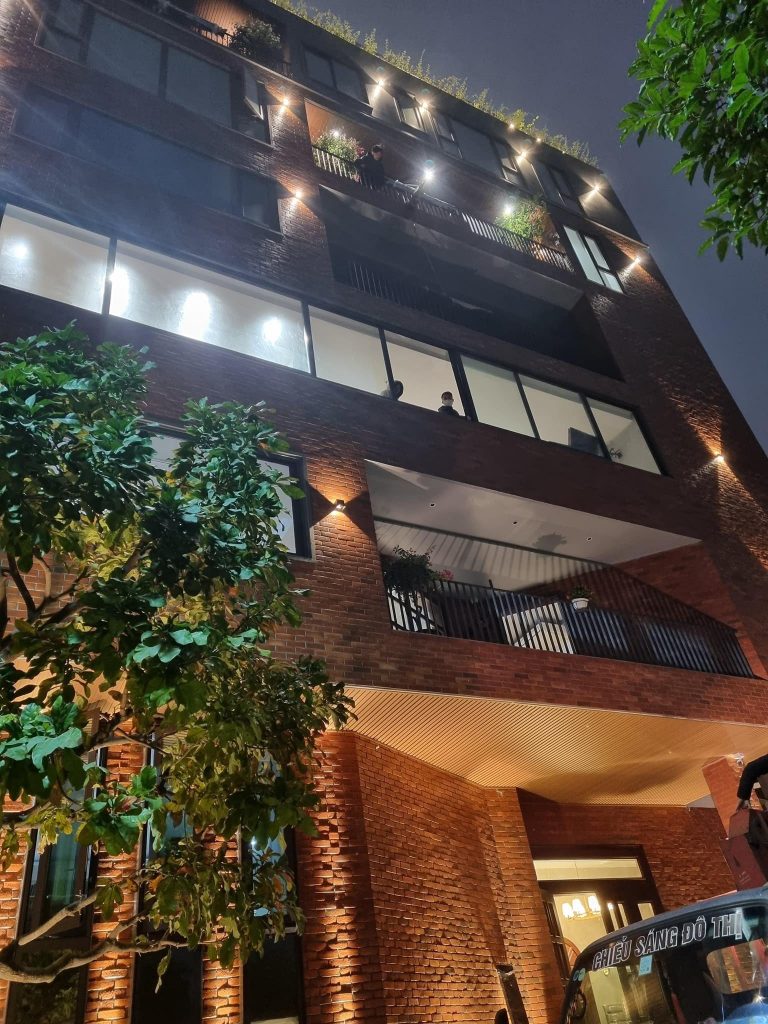 Tổng quan của quán Caffein Roastery Lounge Tổng quan của quán Caffein Roastery Lounge