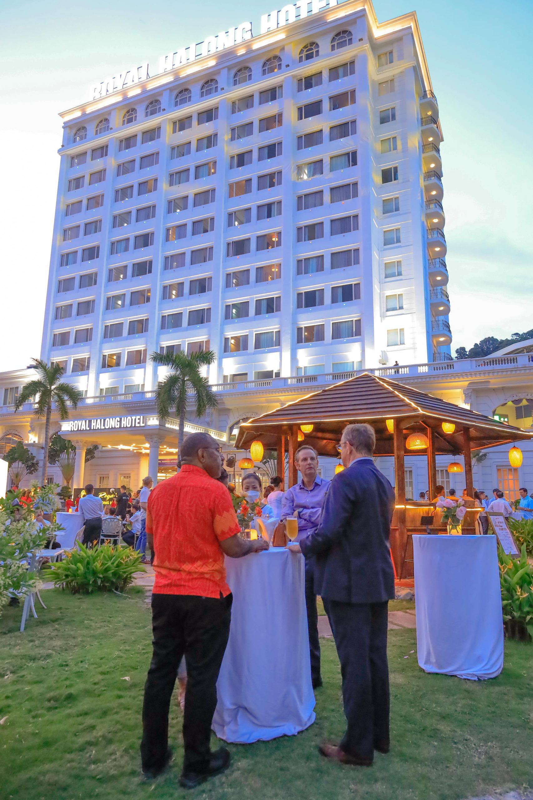 Khách Sạn Hoàng Gia - Hạ Long Khách Sạn Hoàng Gia - Hạ Long